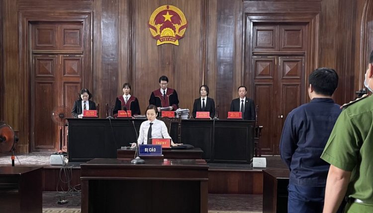 Tuyên án 2