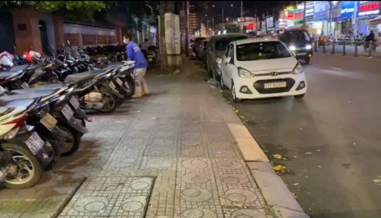 xe máy tiệc cưới