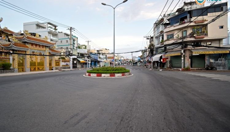 tp-hcm-ngay-dau-han-che-ra-duong-sau-18-gio-tin-viet-today-vn-2