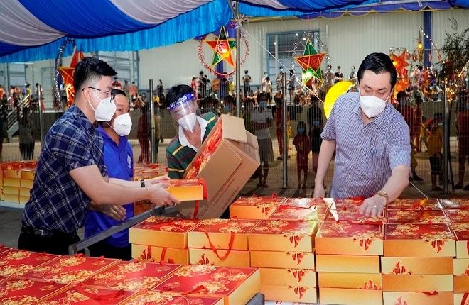 tet-trung-thu-dac-biet-noi-tam-dich-tin-viet-today-vn-2