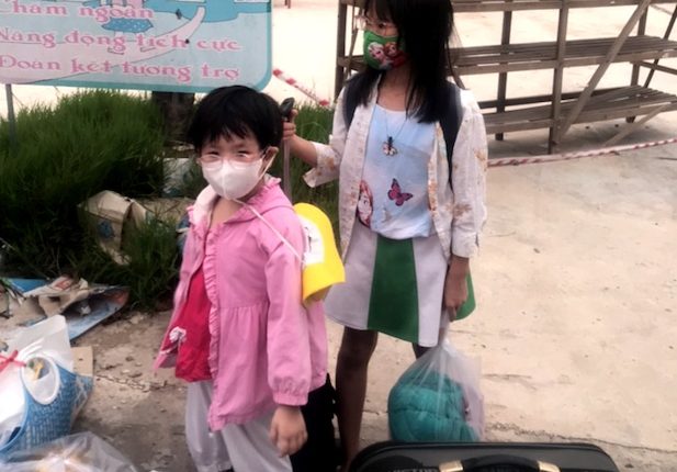 tp-ho-chi-minh-ho-tro-hon-1-500-hoc-sinh-mo-coi-vi-dich-covid-19-tin-viet-today-vn