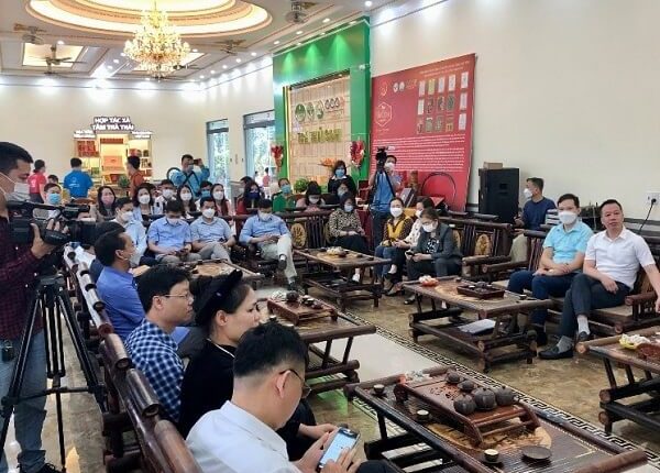 thai-nguyen-xuc-tien-hoat-dong-tieu-thu-san-pham-thong-qua-nen-tang-so 3 (1)