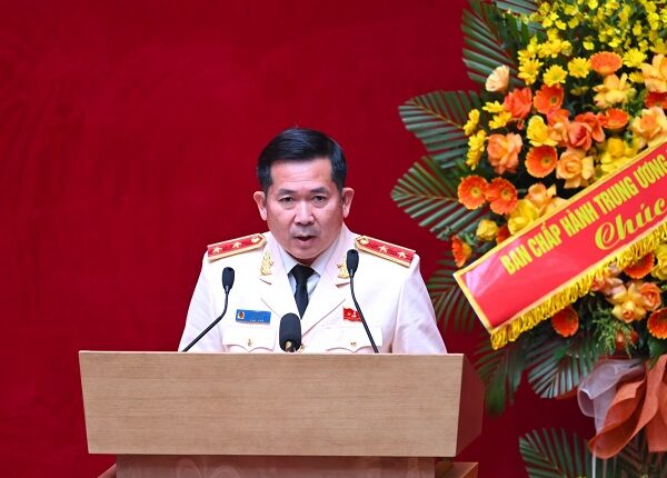 dai-hoi-dai-bieu-dang-bo-cong-an-trung-uong-lan-thu-viii-tiep-tuc-ngay-lam-viec-thu-ba (9)