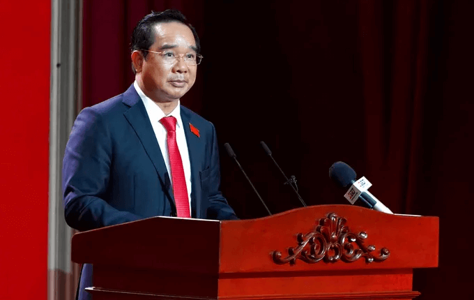 dai-hoi-dai-bieu-dang-bo-tphcm-lan-thu-i-thong-qua-nghi-quyet-voi-30-chi-tieu-phat-trien (1)