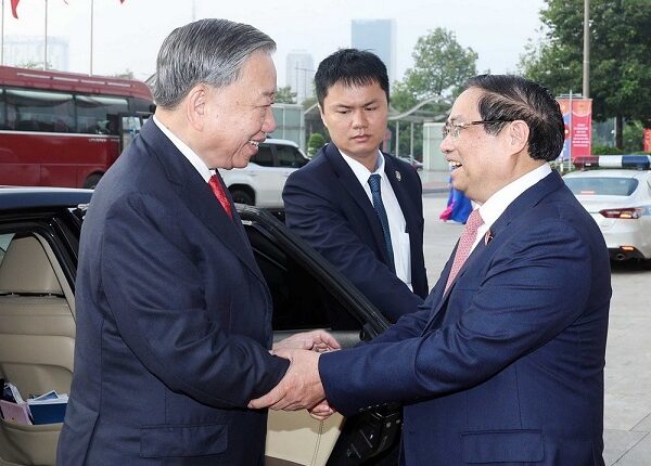 tong-bi-thu-to-lam-du-dai-hoi-dai-bieu-dang-bo-chinh-phu-lan-thu-nhat (1)